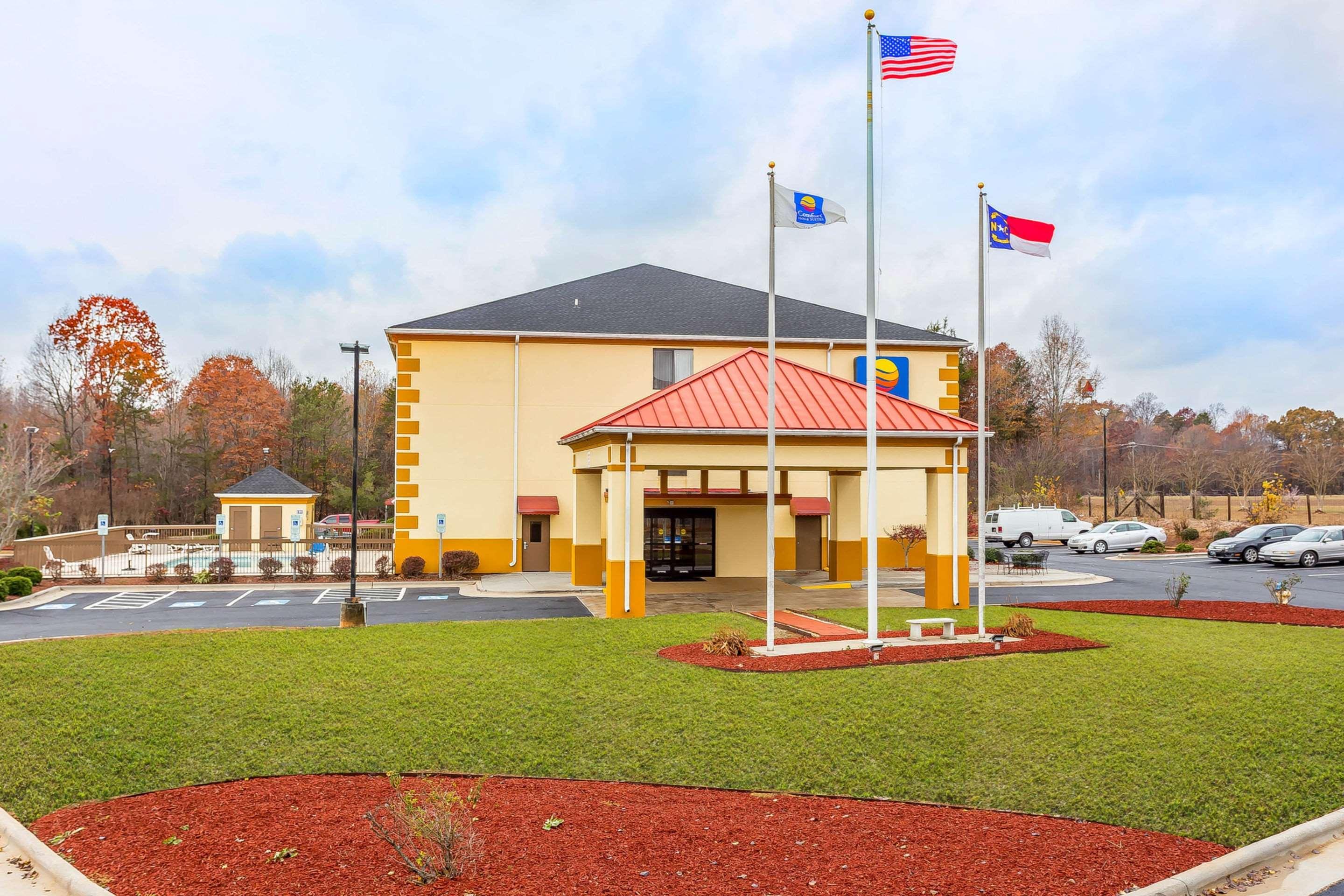 Comfort Inn & Suites Mocksville I-40 Экстерьер фото